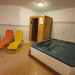 Karát Panzió 3*