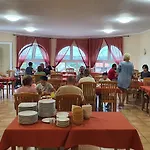 Bed and breakfast Karát Panzió Balatongyörök