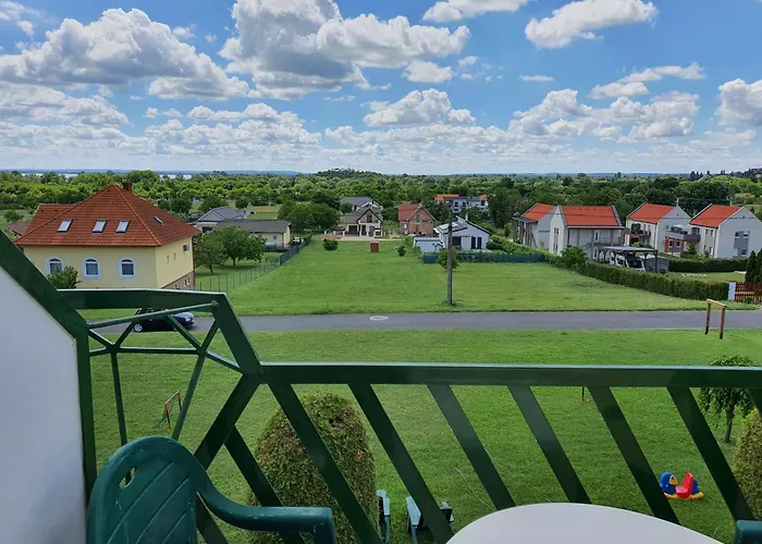 Bed & Breakfast Karat Panzio